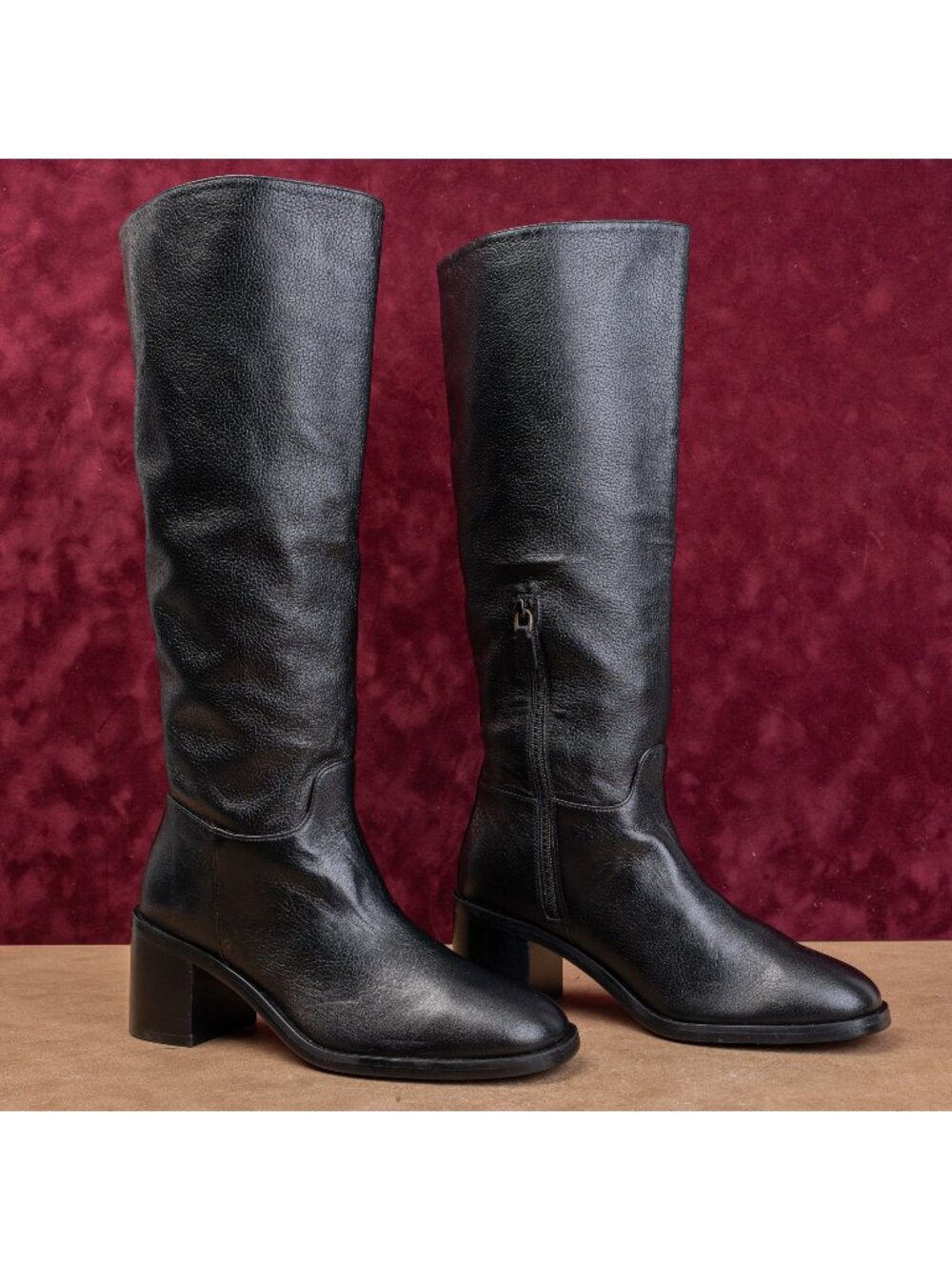 Stuart Weitzman Women Finn Black Grain Leather Zip Fashion Knee Boots sz 8